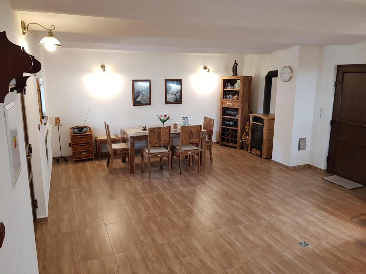 Villa Sklep U Cejku Mutěnice Exterior foto