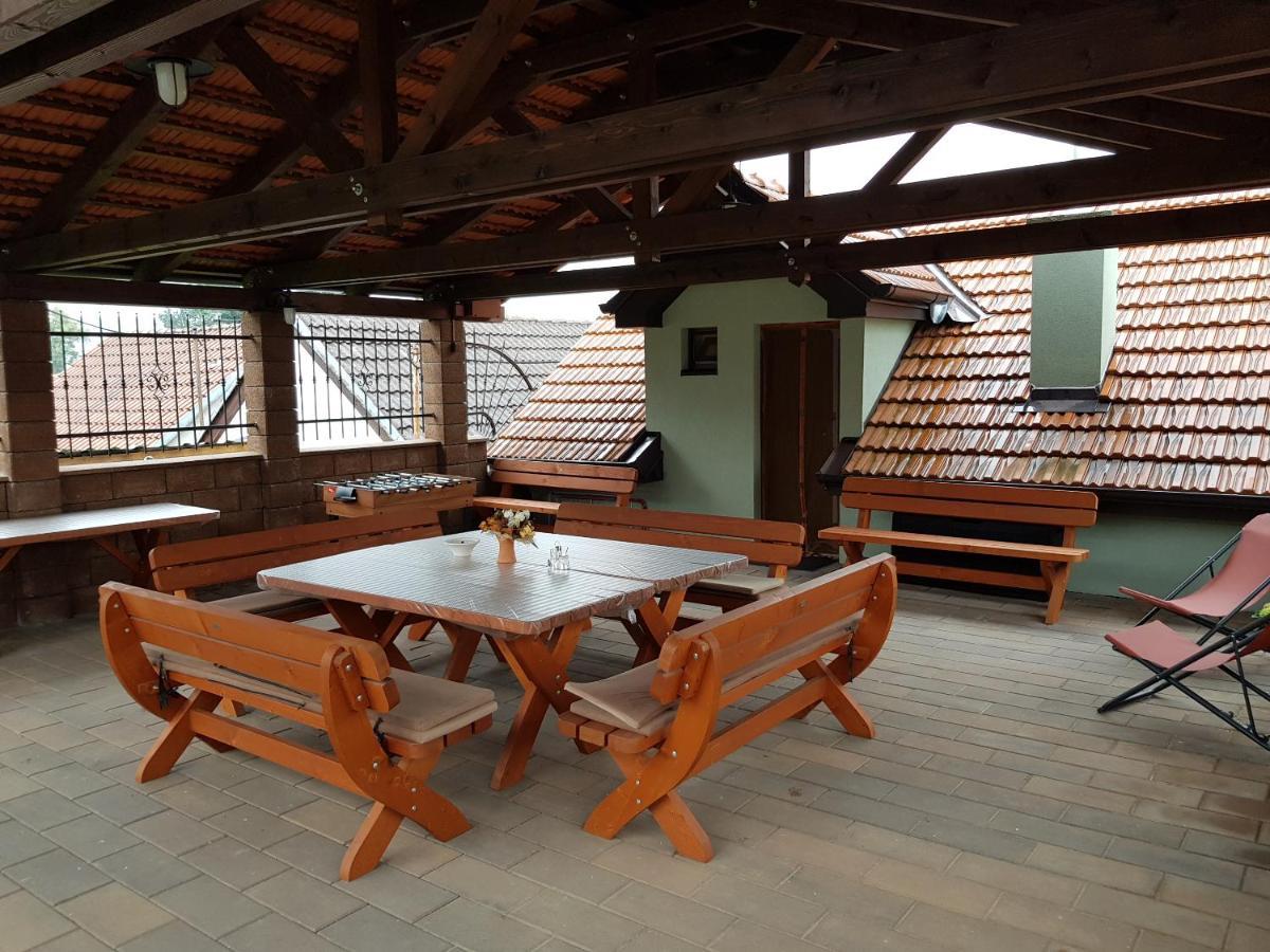 Villa Sklep U Cejku Mutěnice Exterior foto